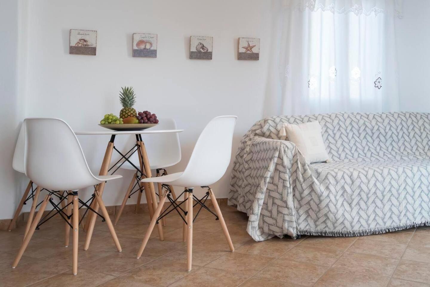 Zoe & Zen Collection Apartment Parikia  Ngoại thất bức ảnh